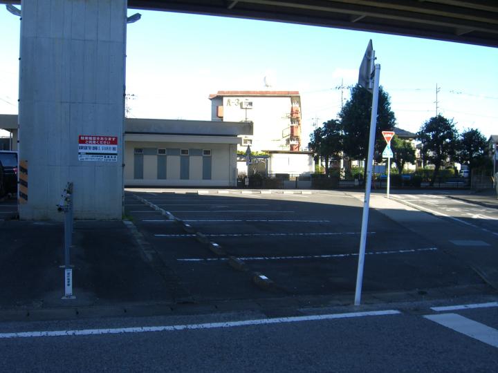 高崎市「高崎」駅・月極駐車場 飯塚町高架下第1駐車場：（株）ジェイアール東日本高架サービス
