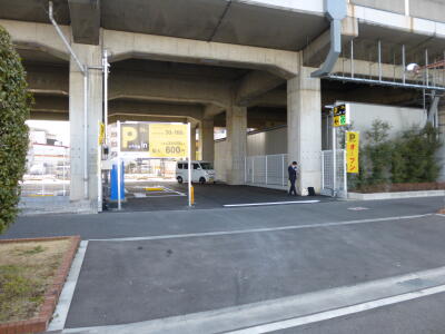 戸田市「戸田」駅 Parking in 戸田駅前 画像1