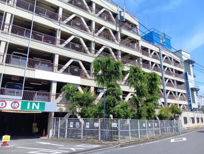 豊島区「池袋」駅 メトロポリタン駐車場 画像1